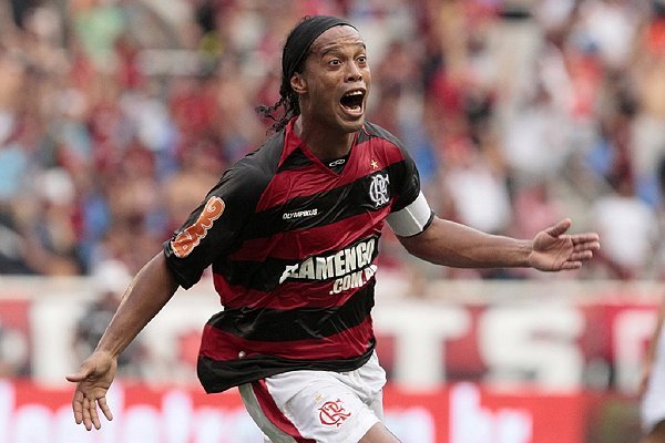 Ronaldinho in action.