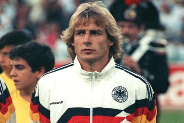 Jürgen Klinsmann in action.